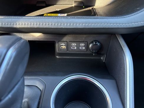 Used 2023 Toyota Highlander XSE image 43