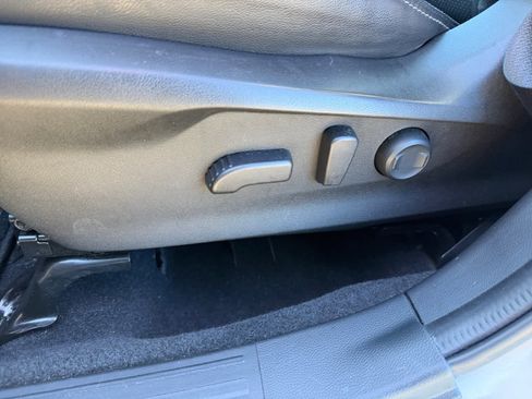 Used 2019 Subaru Forester Limited image 19