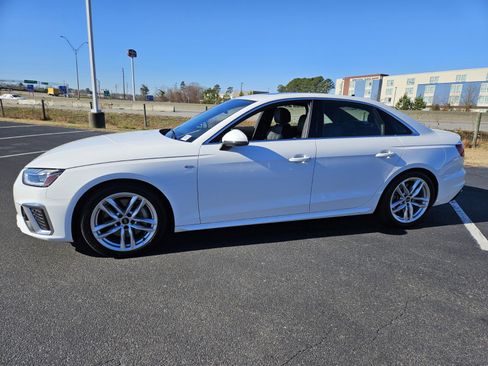Used 2023 Audi A4 2.0T Premium Plus image 3