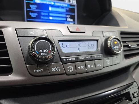 Used 2014 Honda Odyssey EX-L image 22