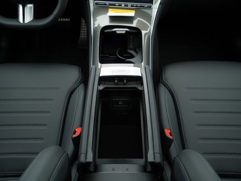 New 2026 Mercedes-Benz GLC 300 4MATIC image 29