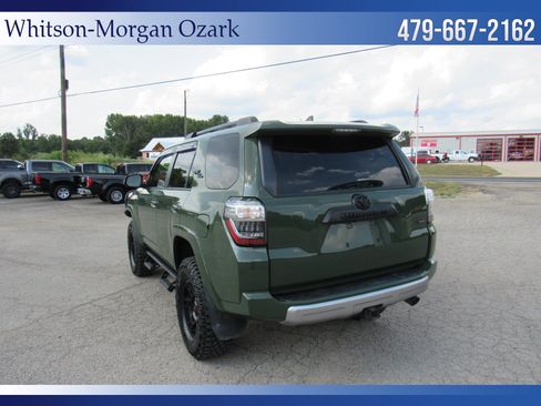 Used 2022 Toyota 4Runner TRD Off-Road Premium w/ Moonroof Package AWD/4WD image 13
