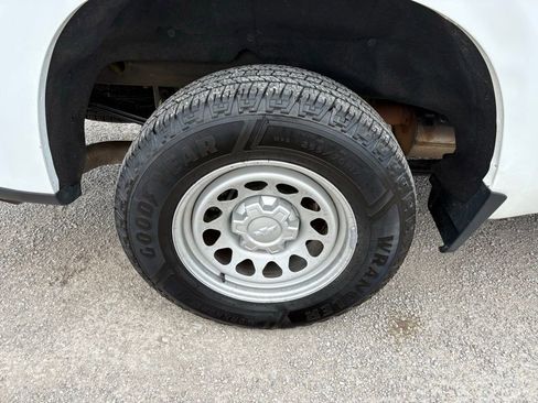 Used 2023 Chevrolet Silverado 1500 W/T w/ WT Value Package image 20