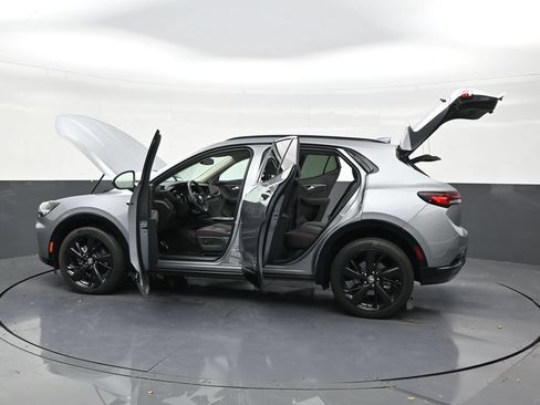 Used 2023 Buick Envision Essence w/ Sport Touring Package FWD image 30
