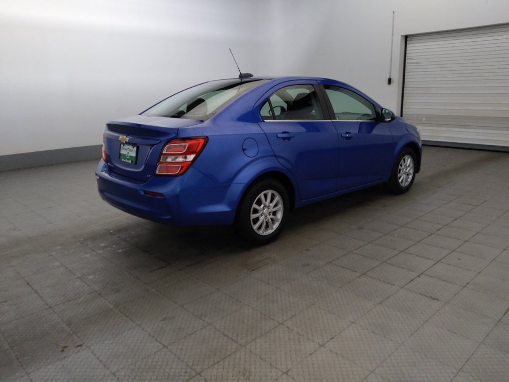 Used 2020 Chevrolet Sonic LT w/ Convenience Package FWD image 10