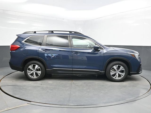 Used 2024 Subaru Ascent Premium AWD/4WD image 9