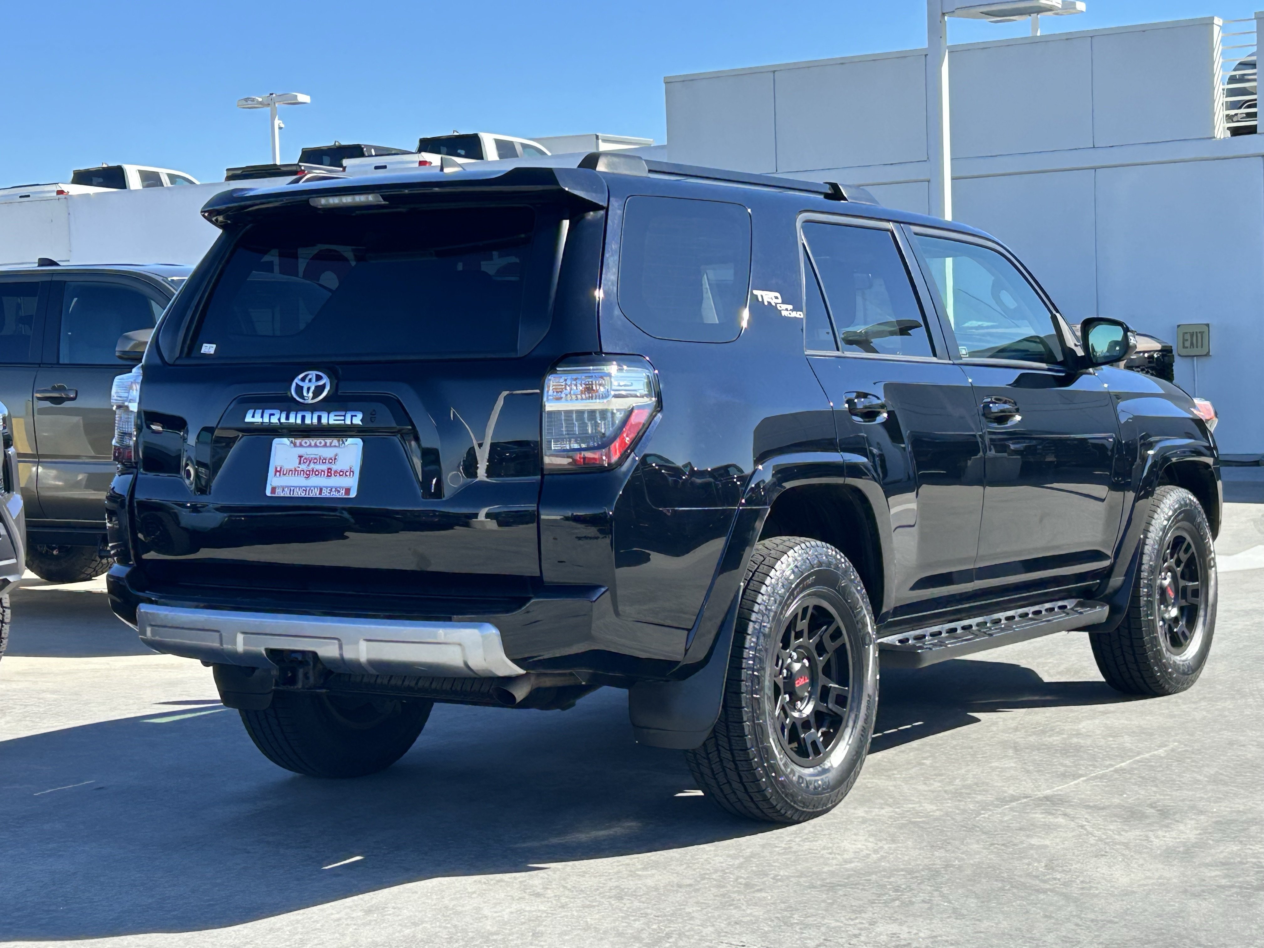 Certified 2023 Toyota 4Runner TRD Off-Road Premium w/ Off Road Premium Plus Package AWD/4WD image 3