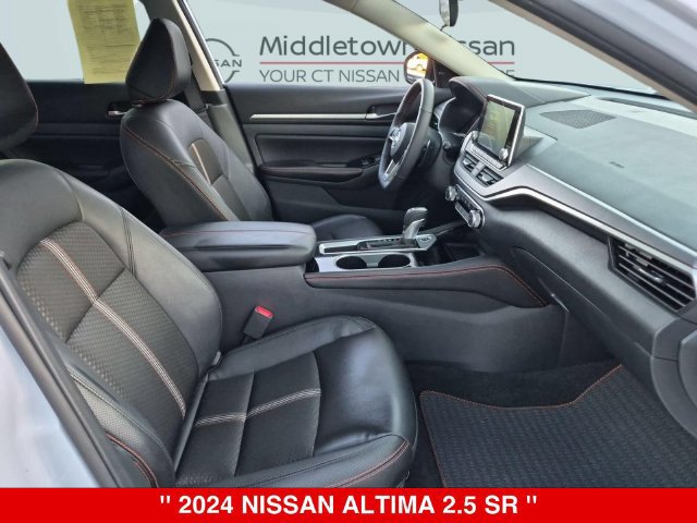 Certified 2024 Nissan Altima 2.5 SR FWD image 37