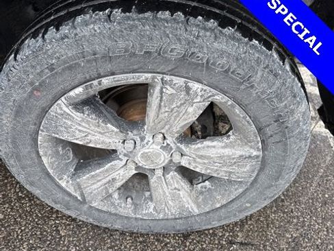 Used 2016 Jeep Compass Latitude image 14