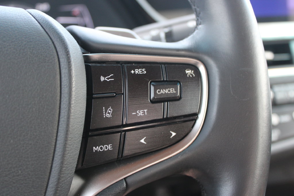 Used 2023 Lexus ES 350 w/ Accessory Package (Z1) FWD image 34