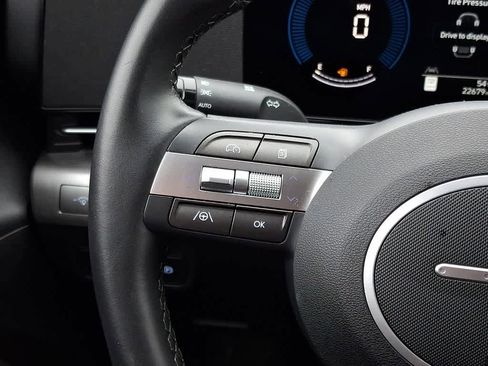 Used 2025 Hyundai Kona SEL image 20