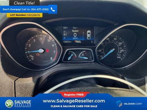 Used 2017 Ford Focus SE FWD image 12