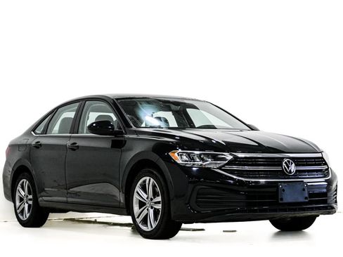 Used 2024 Volkswagen Jetta SE FWD image 1