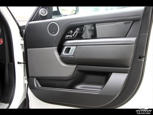 Used 2019 Land Rover Range Rover HSE AWD/4WD image 34