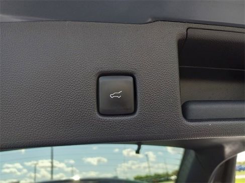 Used 2023 Ford Escape Active w/ Tech Pack #2 image 12