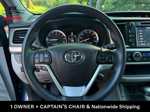 Used 2016 Toyota Highlander Limited AWD/4WD image 19