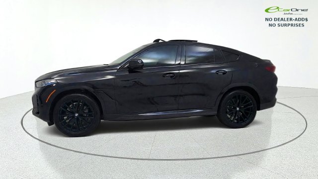 Used 2026 BMW X6 xDrive40i w/ Climate Comfort Package AWD/4WD image 4