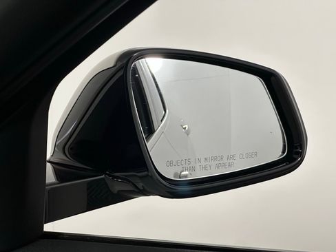 Used 2023 BMW X2 xDrive28i w/ Premium Package 2 image 25