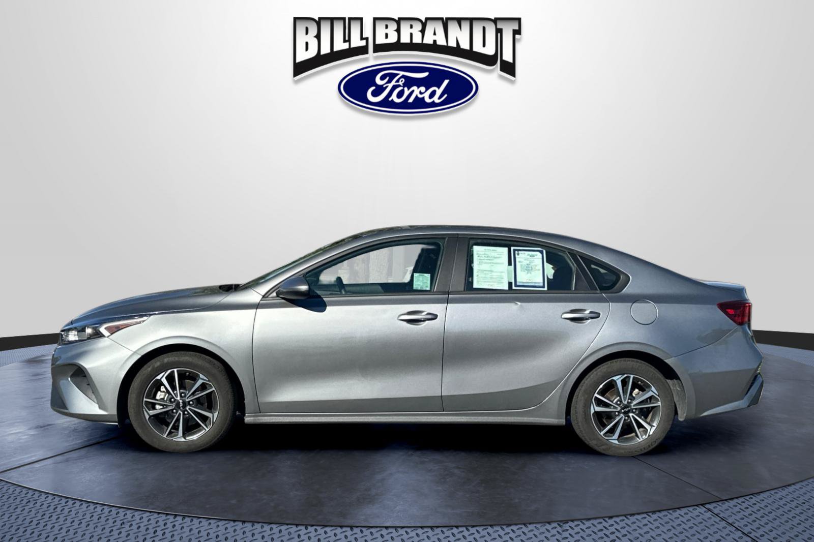 Used 2024 Kia Forte LXS FWD image 6