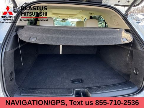 Used 2022 Buick Envision Avenir w/ Technology Package II image 5