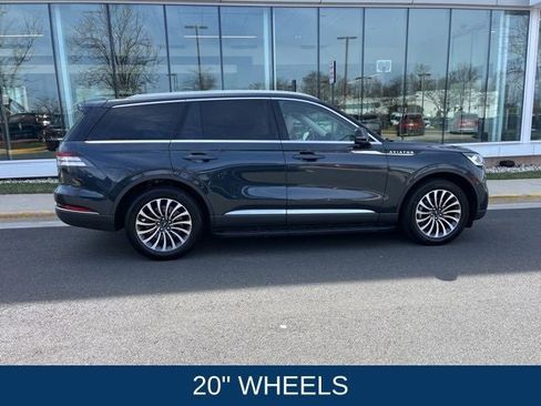 Certified 2023 Lincoln Aviator Reserve w/ Elements Package Plus AWD/4WD image 10