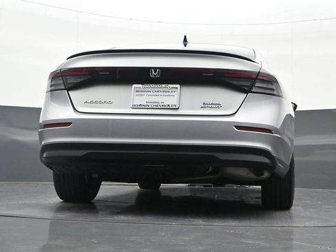 Used 2024 Honda Accord Sport image 32
