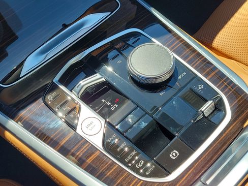 New 2026 BMW X5 xDrive50e w/ M Sport Package image 20