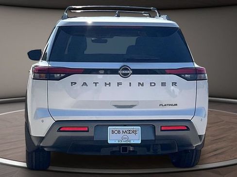 New 2026 Nissan Pathfinder Platinum w/ Cargo Package FWD image 4