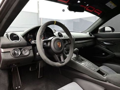 Certified 2024 Porsche 718 Cayman GT4 RS RWD image 4