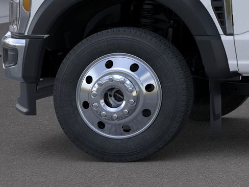 New 2026 Ford F550 4x4 Regular Cab Super Duty w/ XLT Value Package image 41