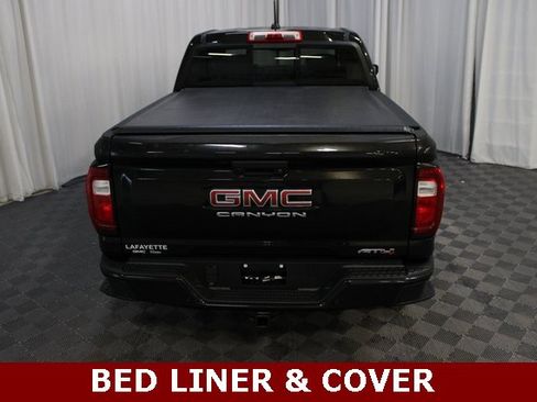 Used 2025 GMC Canyon AT4 image 11
