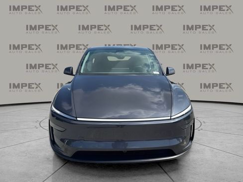 Used 2026 Tesla Model Y 2WD image 8