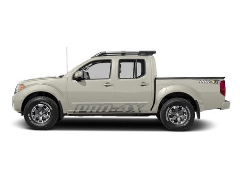 Used 2016 Nissan Frontier PRO-4X AWD/4WD image 3
