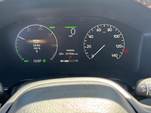 Used 2025 Honda CR-V Sport image 19