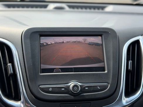 Used 2022 Chevrolet Equinox LT image 29