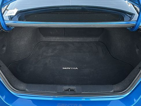 Used 2024 Nissan Sentra SR w/ SR Premium Package image 30