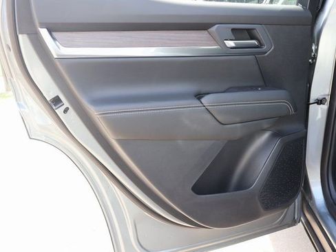 New 2026 GMC Terrain Denali image 17