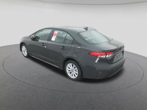New 2026 Toyota Corolla LE image 5