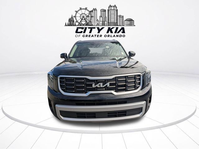 Certified 2025 Kia Telluride S FWD image 9