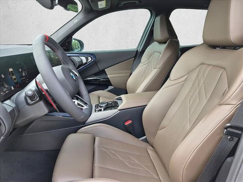 New 2026 BMW X3 M50 w/ Premium Package AWD/4WD image 4
