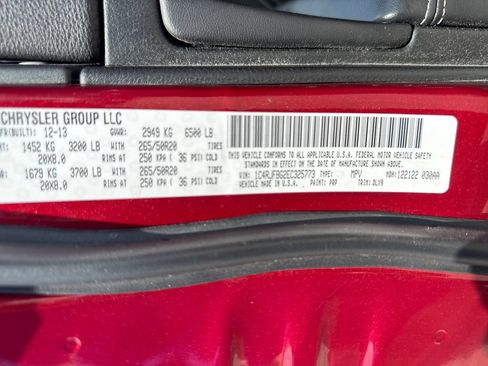 Used 2014 Jeep Grand Cherokee Limited w/ Luxury Group II AWD/4WD image 42