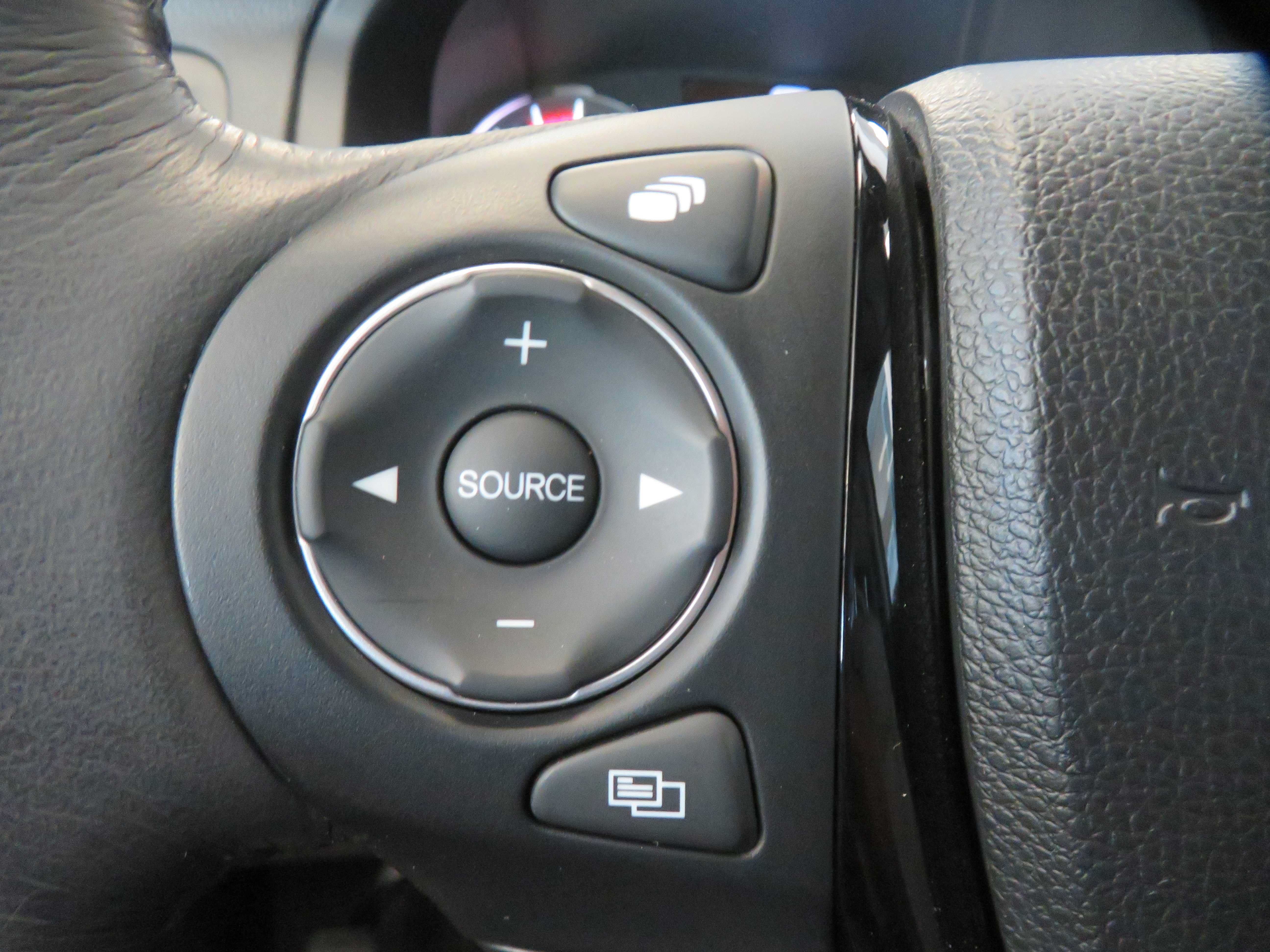 Used 2017 Honda Pilot Elite image 38