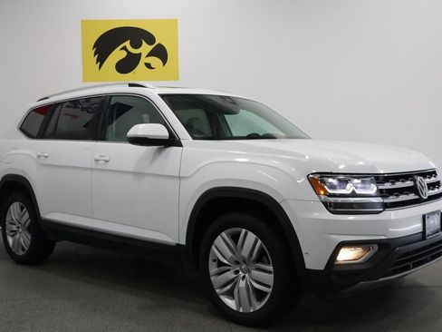 Used 2019 Volkswagen Atlas SEL Premium image 6
