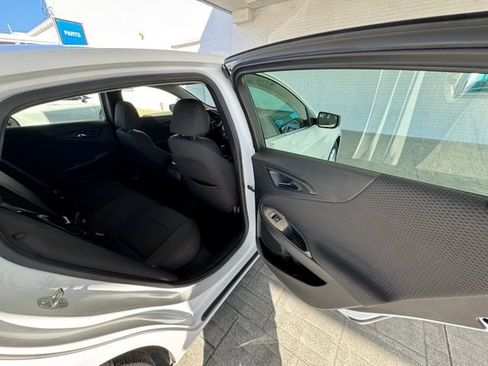 Used 2020 Chevrolet Malibu LS image 23