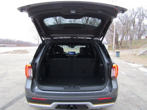 New 2026 Ford Explorer Tremor w/ Tremor Ultimate Package image 18