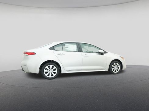 New 2025 Toyota Corolla LE image 26