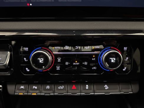 New 2026 GMC Sierra 1500 AT4 w/ AT4 Premium Package AWD/4WD image 46