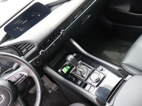 Used 2025 MAZDA MAZDA3 s FWD image 24