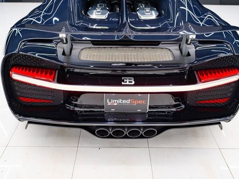 Used 2020 Bugatti Chiron AWD/4WD image 16