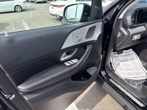 Used 2024 Mercedes-Benz GLE 350 4MATIC image 19